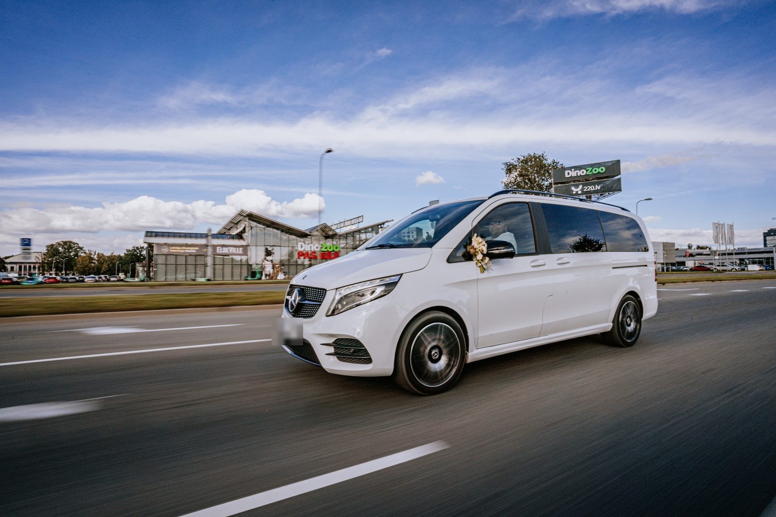Mercedes-Benz V-Class